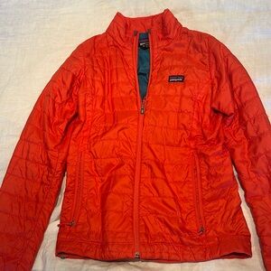 Patagonia Women’s S Red Lightweight Nanopuff